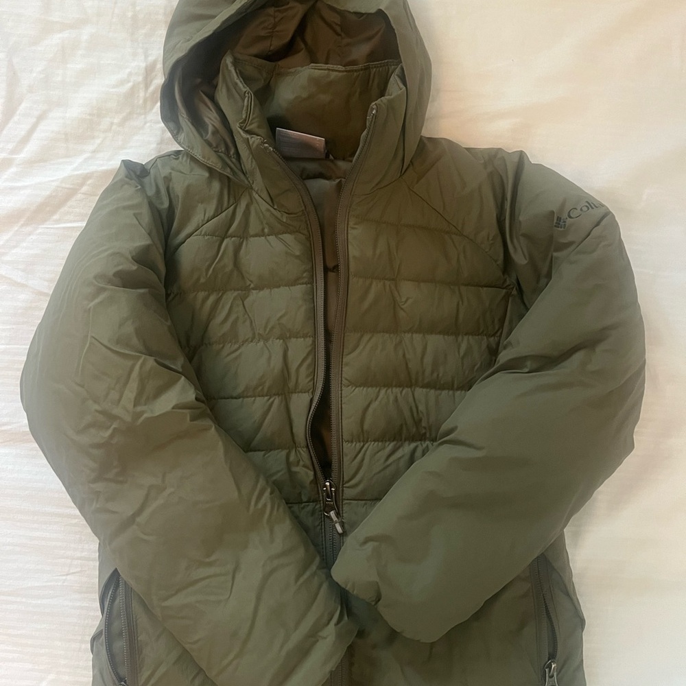 Columbia Girls Forest Green Puffer Jacket